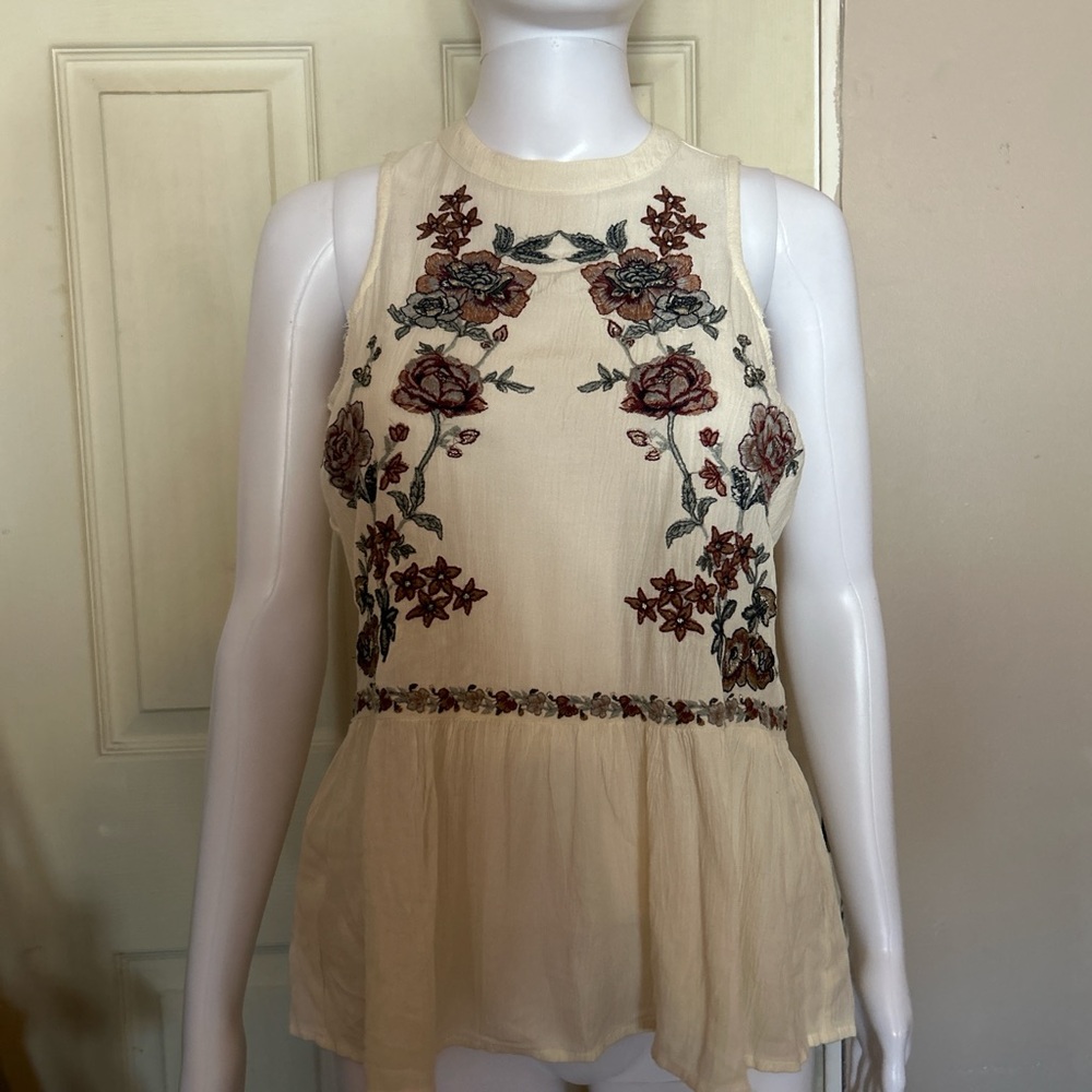 American Eagle Embroidered Peplum Tank